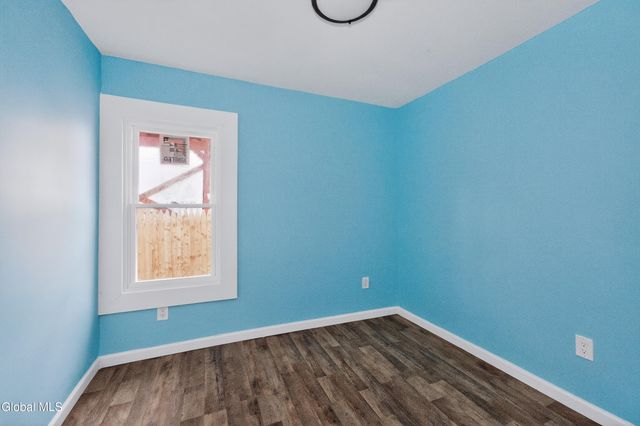397 10th Street, Troy, NY 12180