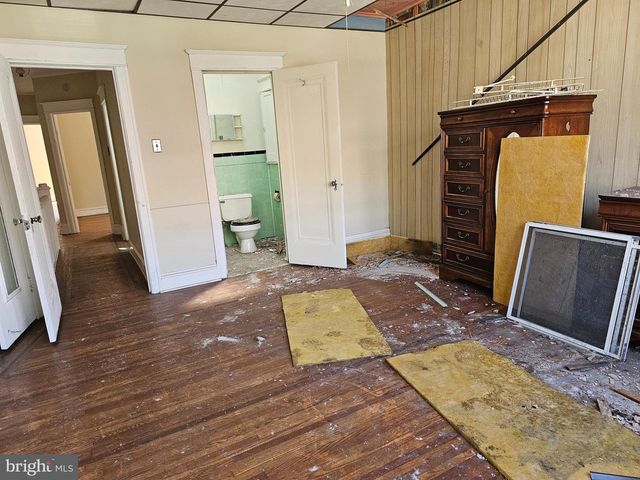 5918 MALVERN AVE, Philadelphia, PA 19131