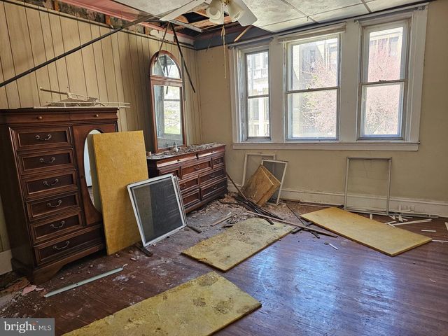 5918 MALVERN AVE, Philadelphia, PA 19131