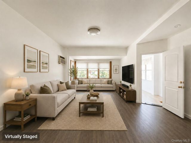 61-19 170th Street, Fresh Meadows, NY 11365