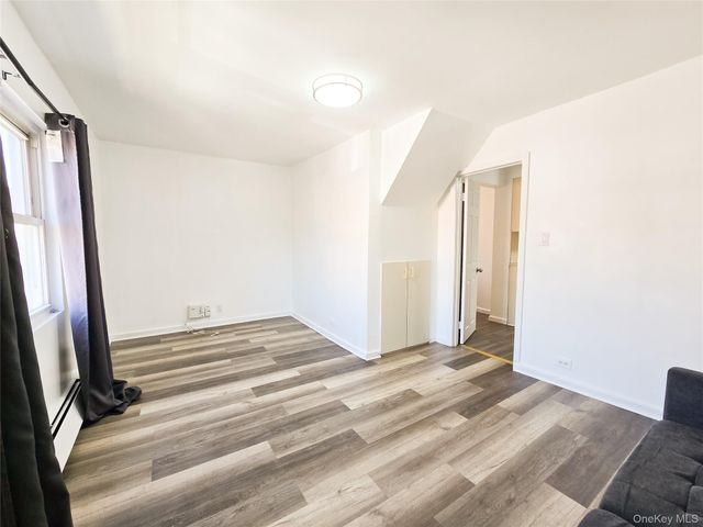 61-19 170th Street, Fresh Meadows, NY 11365
