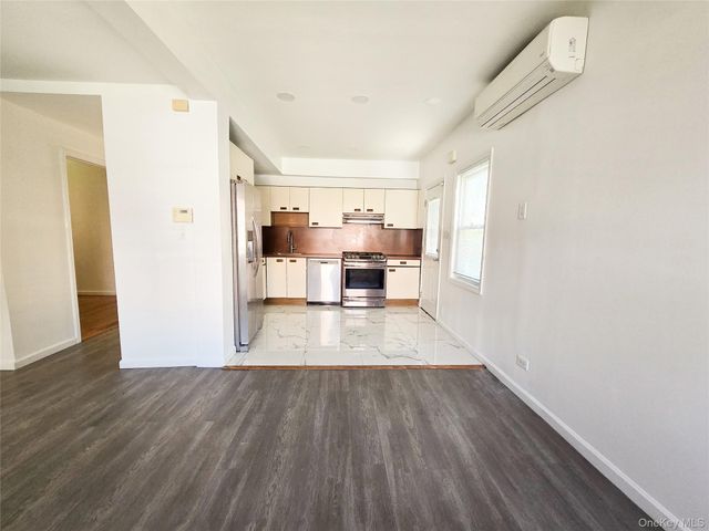 61-19 170th Street, Fresh Meadows, NY 11365