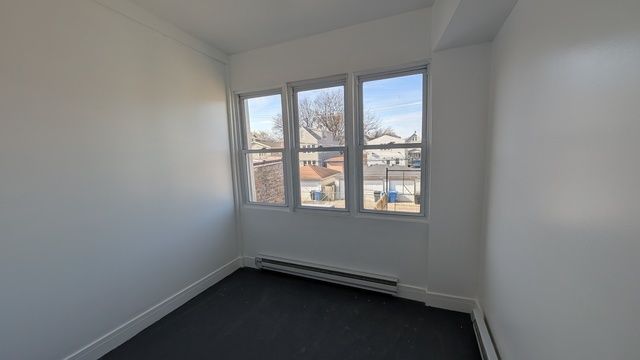 5028 W Lawrence Avenue, Chicago, IL 60630