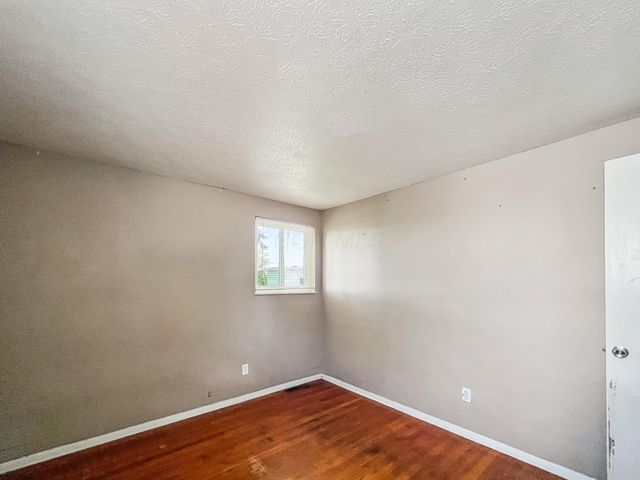 614 Fairmoor Place, Columbus, OH 43228