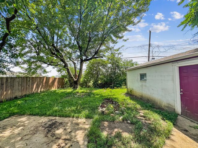 614 Fairmoor Place, Columbus, OH 43228