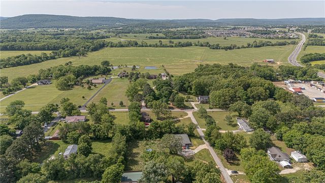 Danny Bryan Road, Prairie Grove, AR 72753