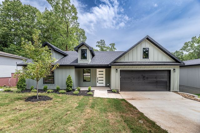 13 St Asaph Drive, Bella Vista, AR 72714