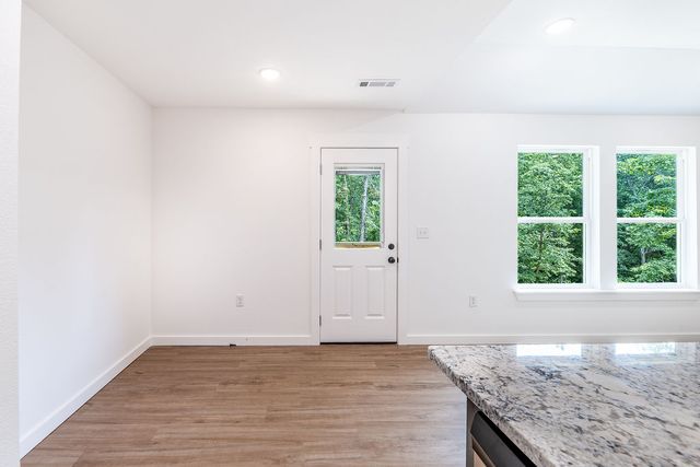 13 St Asaph Drive, Bella Vista, AR 72714