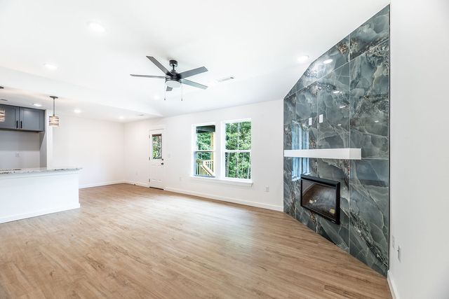 13 St Asaph Drive, Bella Vista, AR 72714