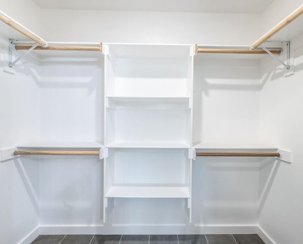 13 St Asaph Drive, Bella Vista, AR 72714