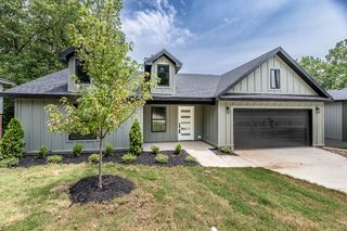 13 St Asaph Drive, Bella Vista, AR 72714