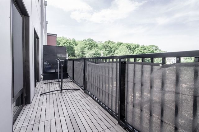 133 Salem 302, Revere, MA 02151