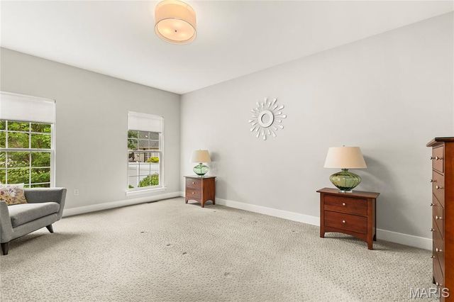 3037 Roan Hill Drive, Belleville, IL 62221