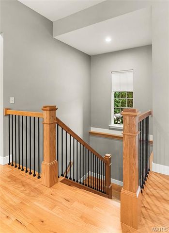 3037 Roan Hill Drive, Belleville, IL 62221