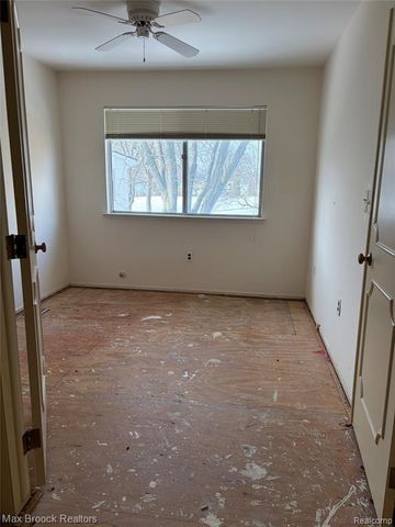 4905 Coventry Street, Royal Oak, MI 48073