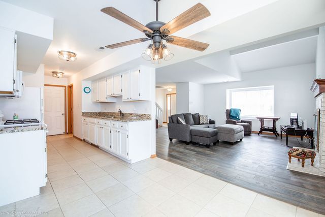 5616 W Von Avenue A, Monee, IL 60449