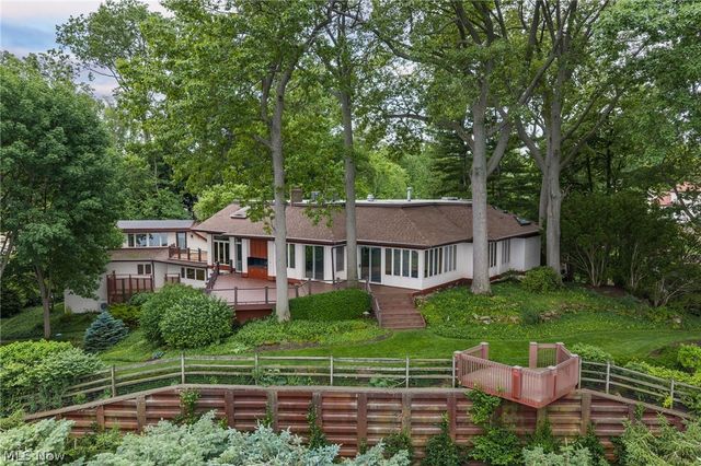 22916 Lake Road, Bay Village, OH 44140