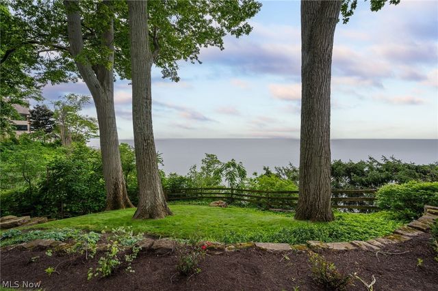 22916 Lake Road, Bay Village, OH 44140