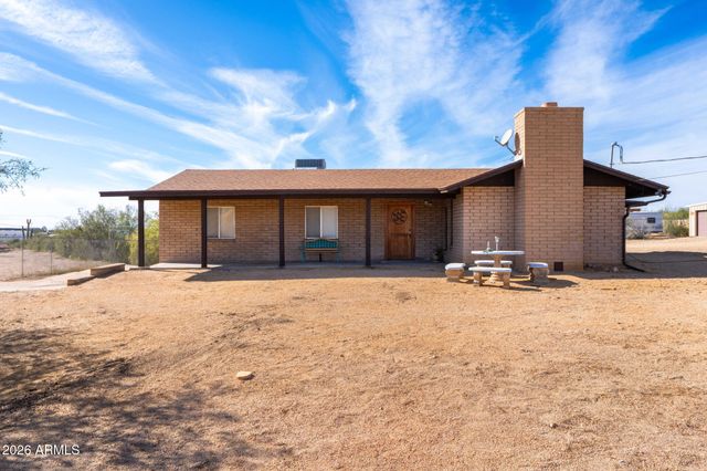 2336 W ESTRELLA Road, New River, AZ 85087