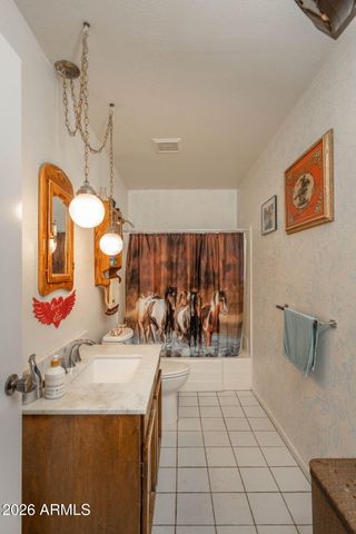 2336 W ESTRELLA Road, New River, AZ 85087