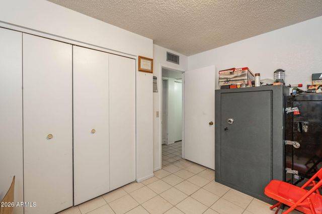 2336 W ESTRELLA Road, New River, AZ 85087