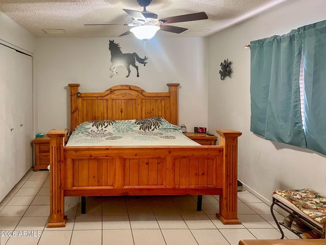 2336 W ESTRELLA Road, New River, AZ 85087