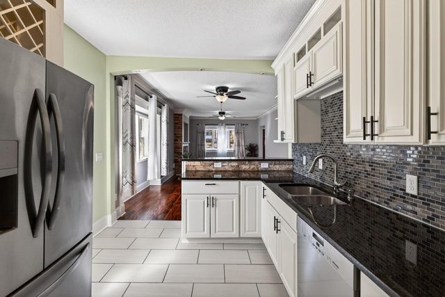 4205 Elliot Avenue, Minneapolis, MN 55407