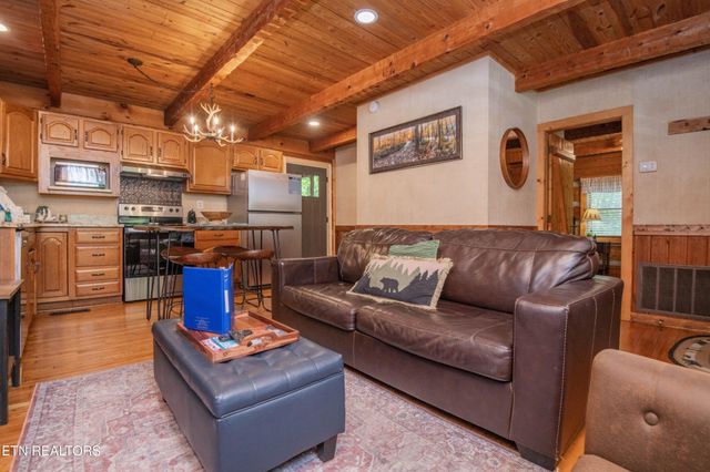 1510 Dawn Lane, Sevierville, TN 37876