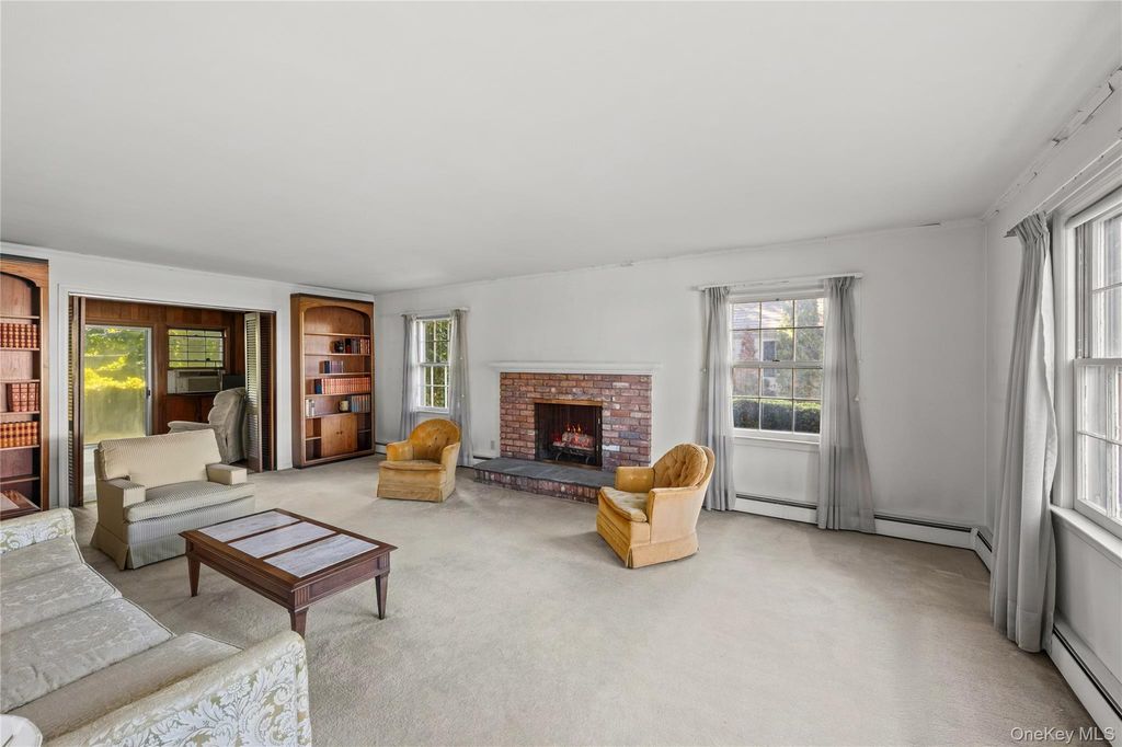 52 Borglum Road, Manhasset, NY 11030 — photo 5