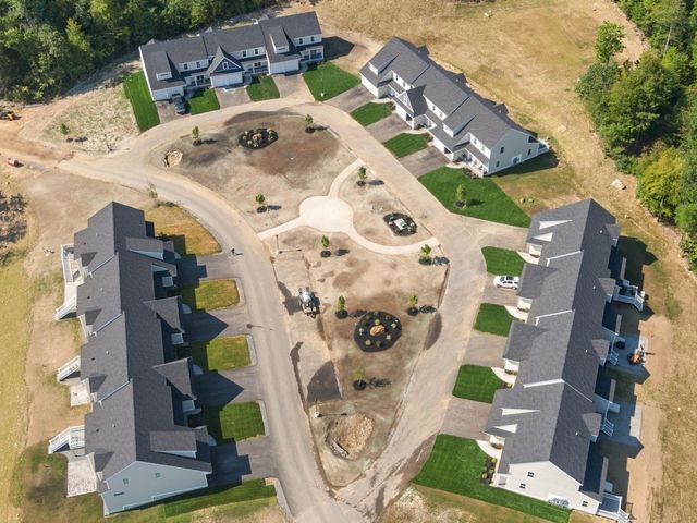 59 Driftwood Circle # 22, Sandown, NH 03873