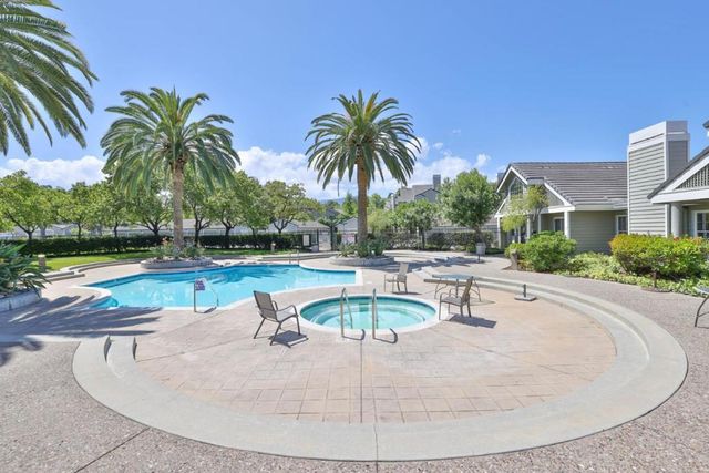 5924 Bridgeport Lake Way, San Jose, CA 95123