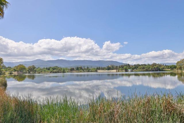5924 Bridgeport Lake Way, San Jose, CA 95123