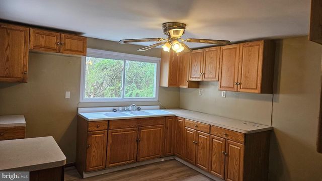 16506 RIDGE RD, King George, VA 22485