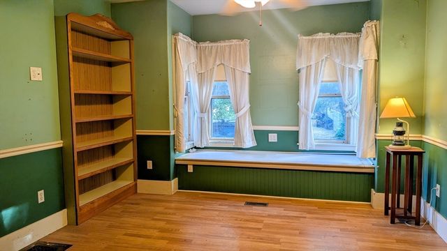 71 Linden St, Taunton, MA 02780