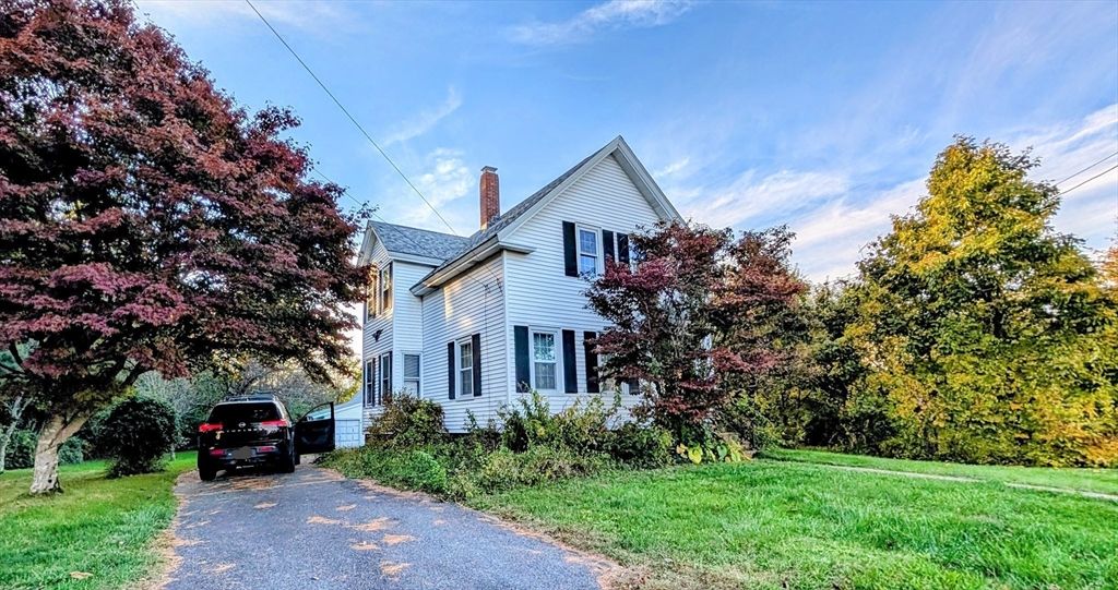 71 Linden St, Taunton, MA 02780