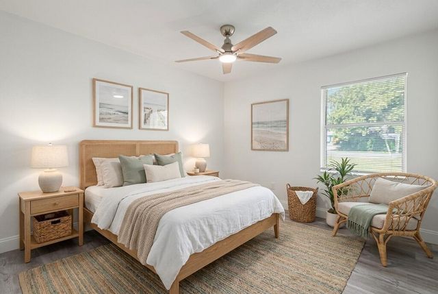911 SE Dolphin Drive, Stuart, FL 34996