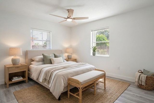 911 SE Dolphin Drive, Stuart, FL 34996