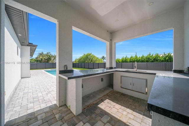 302 N El Dorado Boulevard, Cape Coral, FL 33993