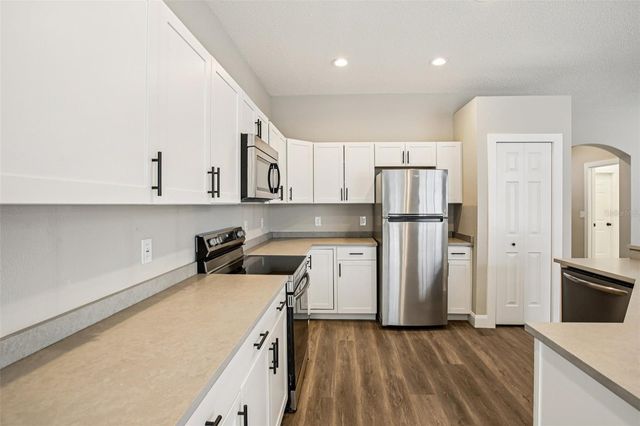 2700 SIERRA VISTA WAY, Holiday, FL 34691