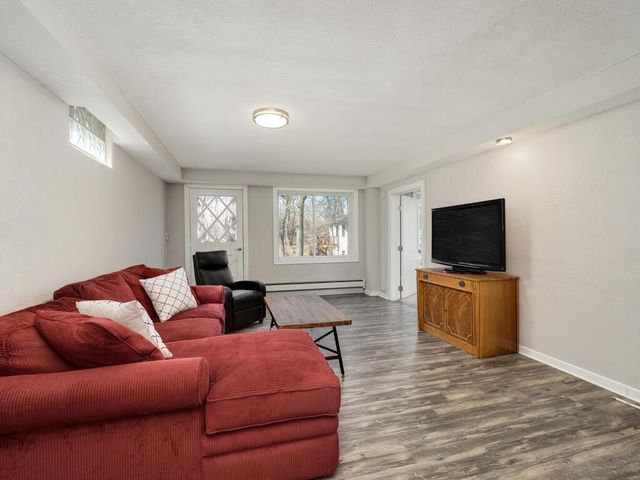 1380 Braun Court, Eagan, MN 55123