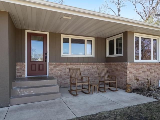 1380 Braun Court, Eagan, MN 55123