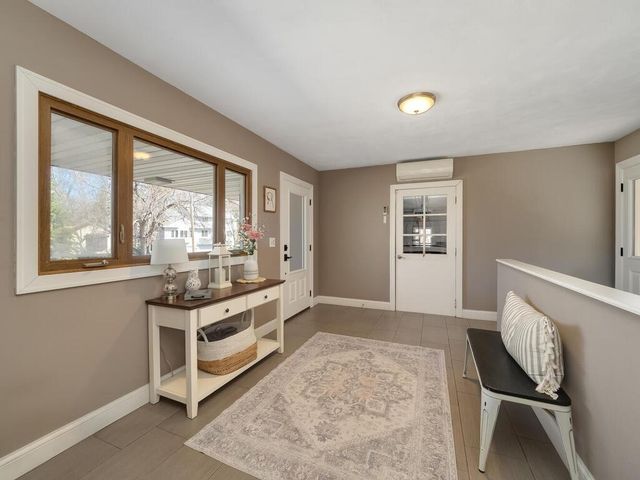 1380 Braun Court, Eagan, MN 55123