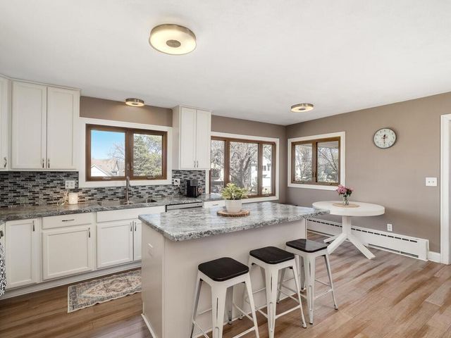 1380 Braun Court, Eagan, MN 55123