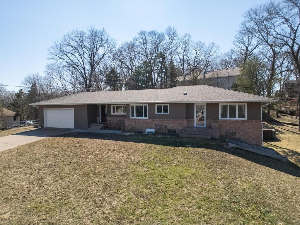 1380 Braun Court, Eagan, MN 55123