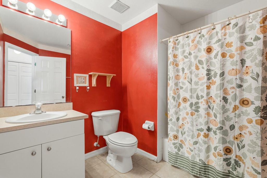 Image 21 of property listing at 2270 CARSON LANE, Deltona, FL 32738