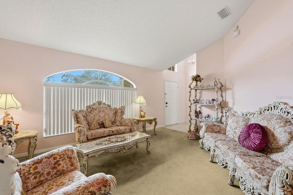 Image 7 of property listing at 2270 CARSON LANE, Deltona, FL 32738