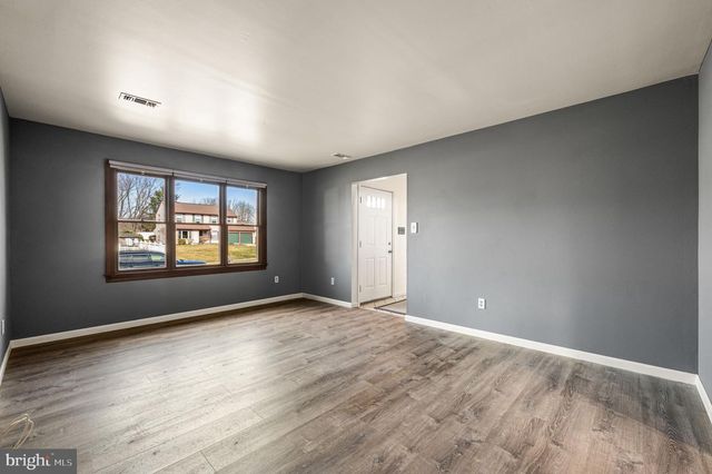 14 LANCASTER CT, Westampton, NJ 08060