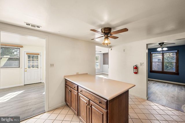 14 LANCASTER CT, Westampton, NJ 08060