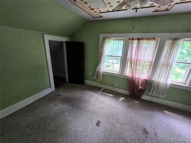 8108 Saint Charles Rock Road, St Louis, MO 63114