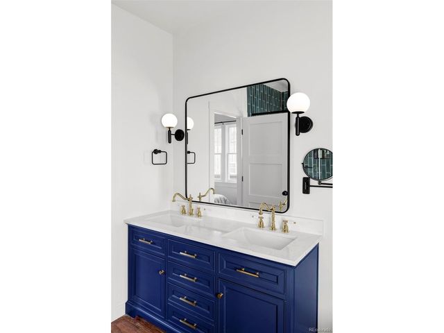 2542 Irving St, Denver, CO 80211